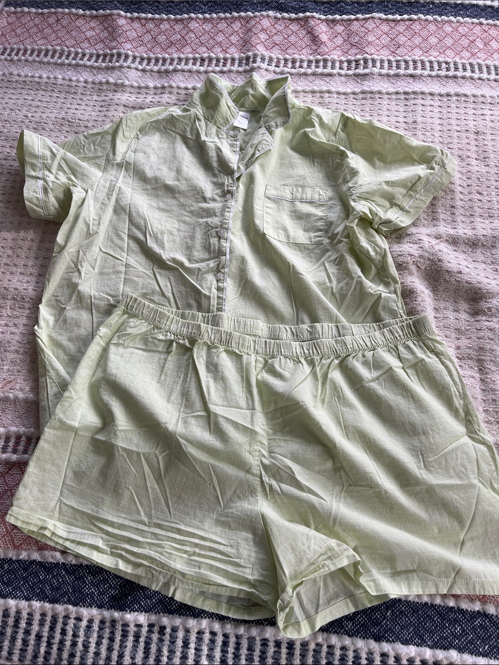 Liz Claiborne Pale Green Pj Set